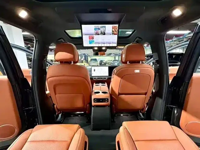 Li Auto L9 — Фото автомобиля 7