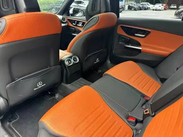 Mercedes-Benz C-Class — Фото автомобиля 18
