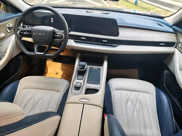 Chery Arrizo 8 — Фото автомобиля 7