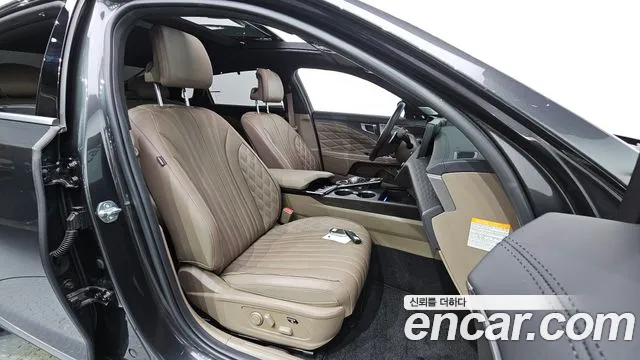Kia K8 Hybrid — Фото автомобиля 16