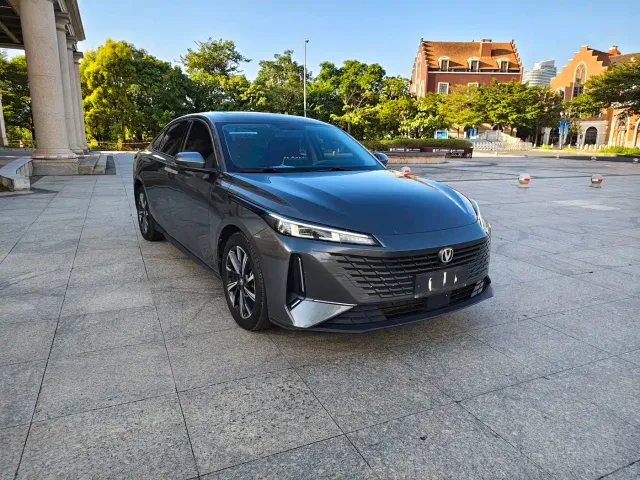 Фотография автомобиля — Changan Lamore