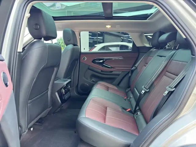 Land Rover Range Rover Evoque — Фото автомобиля 6