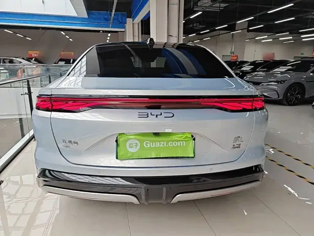 BYD Han L — Фото автомобиля 5