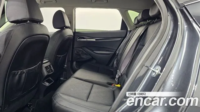 Kia Seltos — Фото автомобиля 16