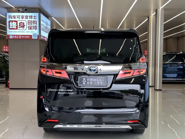 Toyota Vellfire — Фото автомобиля 5