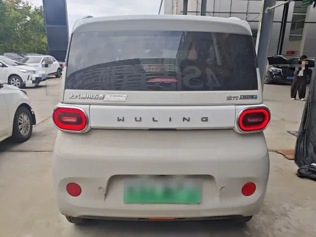 Wuling Hongguang Mini EV — Фото автомобиля 5