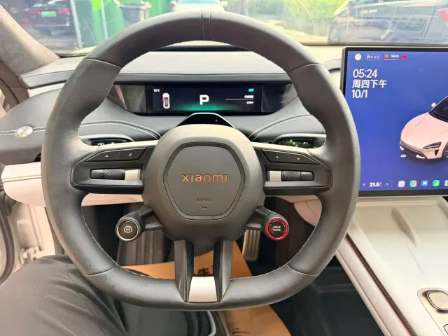 Xiaomi SU7 — Фото автомобиля 7