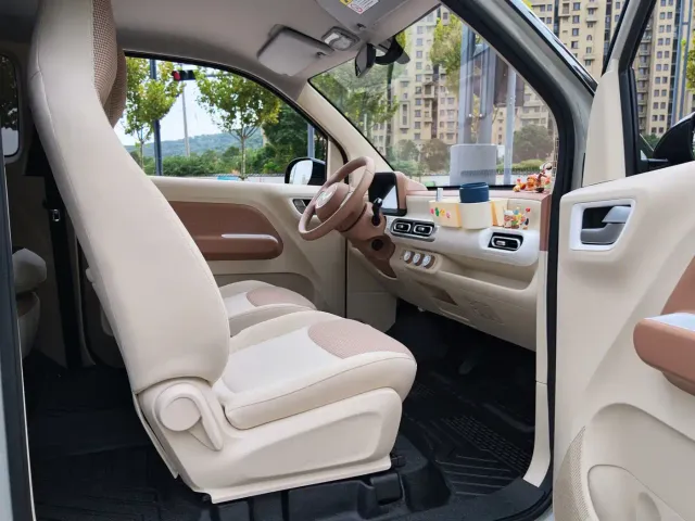 Wuling Hongguang Mini EV — Фото автомобиля 16