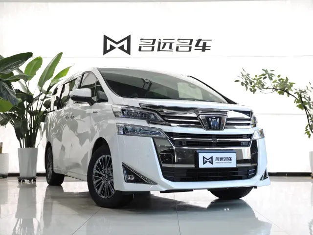 Toyota Vellfire — Фото автомобиля 3