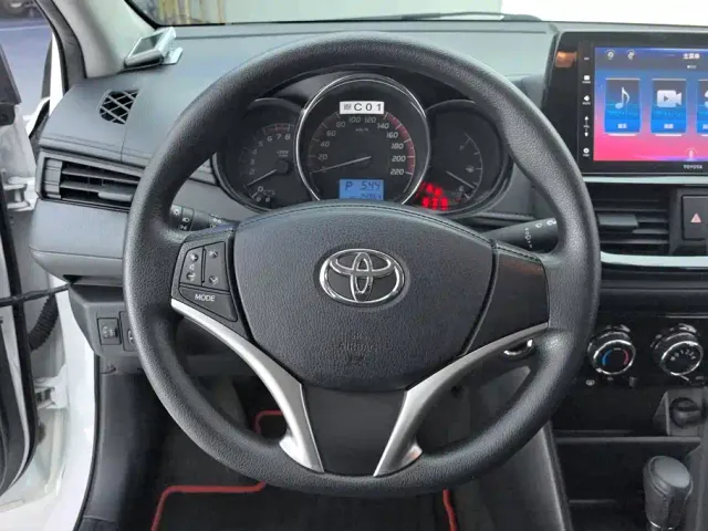 Toyota Vios — Фото автомобиля 15