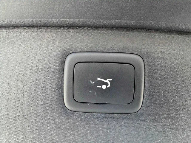 IM Motors LS6 — Фото автомобиля 14