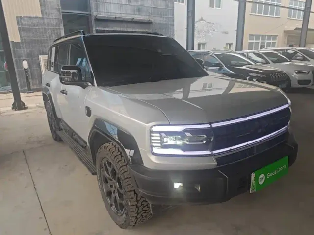 BYD FangChengBao Leopard 5 — Фото автомобиля 3