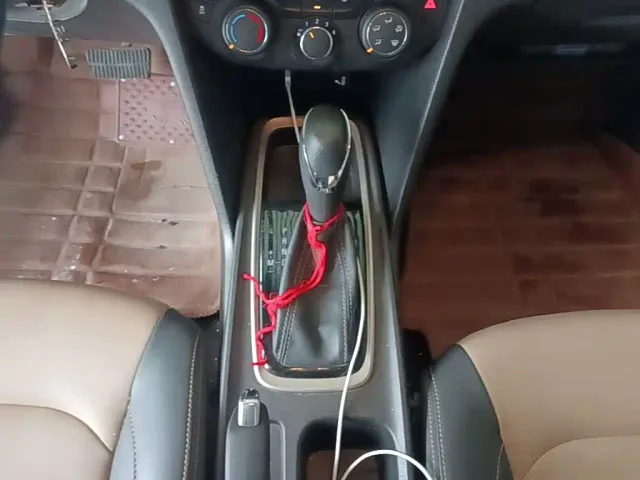 Chevrolet Monza — Фото автомобиля 13