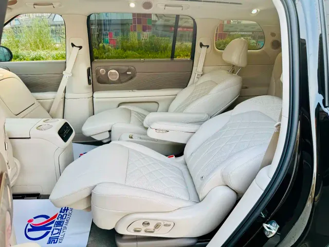 IM Motors LS9 — Фото автомобиля 12