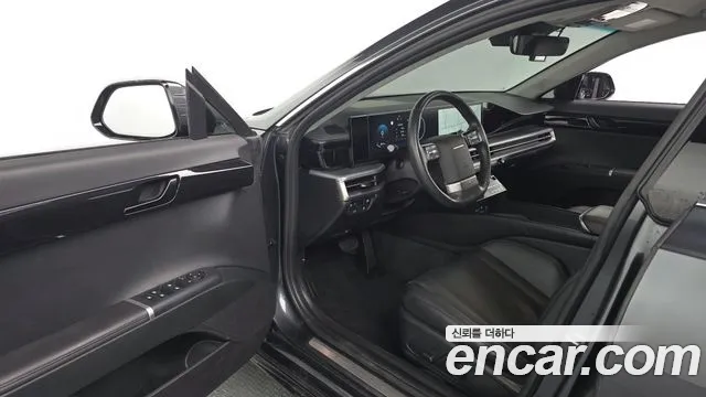 Hyundai Grandeur Grandeur (GN7) — Фото автомобиля 10