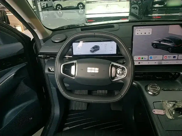 Geely Galaxy E5 — Фото автомобиля 10