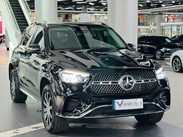 Mercedes-Benz GLE-Class — Фото автомобиля 3
