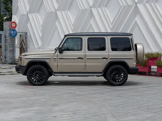 Mercedes-Benz G-Class — Фото автомобиля 7