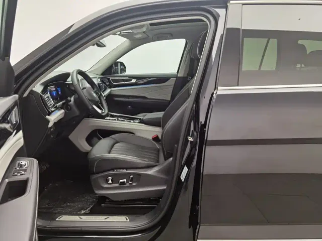 Volkswagen Teramont — Фото автомобиля 10