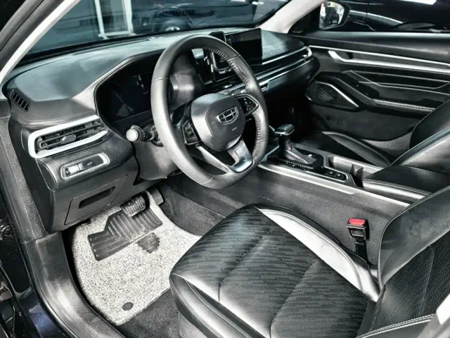 Geely Emgrand — Фото автомобиля 4