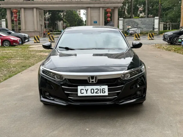 Honda Accord — Фото автомобиля 2
