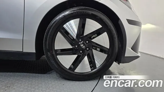 Hyundai Ioniq 6 — Фото автомобиля 6