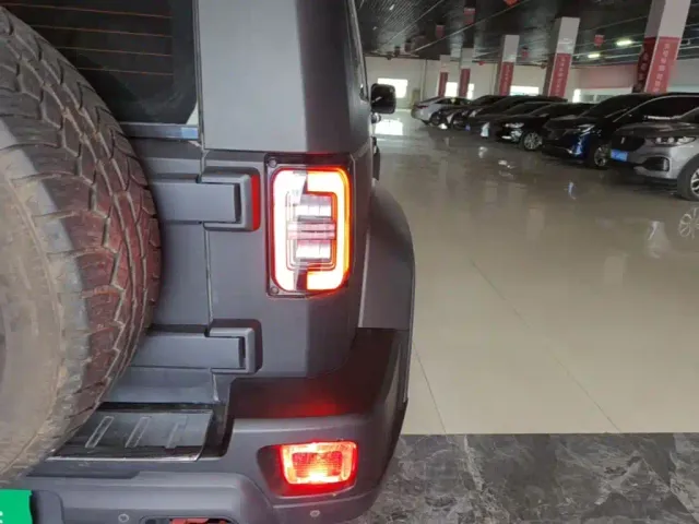 BAIC BJ40 — Фото автомобиля 7
