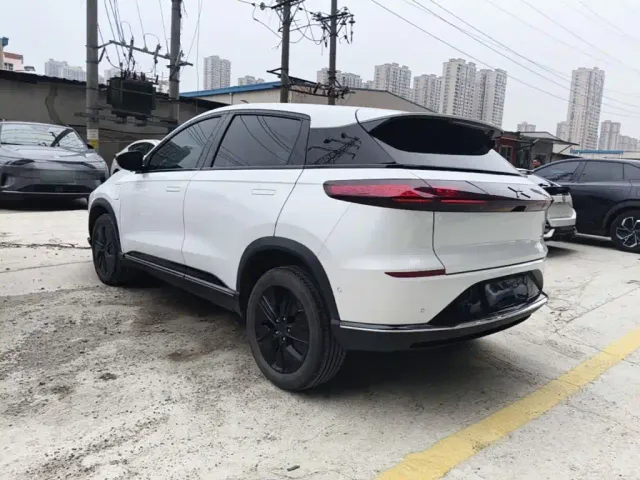 Xpeng G3 — Фото автомобиля 4