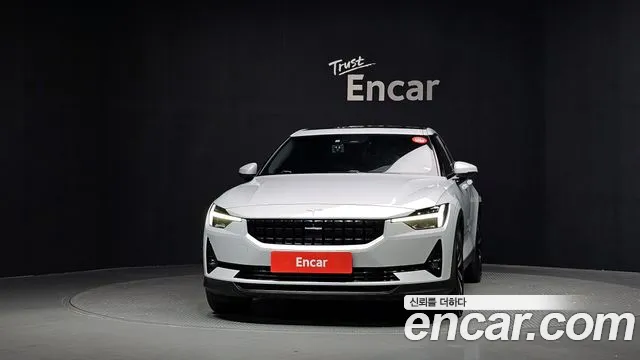 Polestar Polestar 2 — Фото автомобиля 3