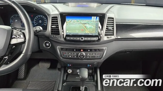 KG_Mobility_Ssangyong Rexton Новый Rexton Sport Khan Дизель 2.2 4WD — Фото автомобиля 14