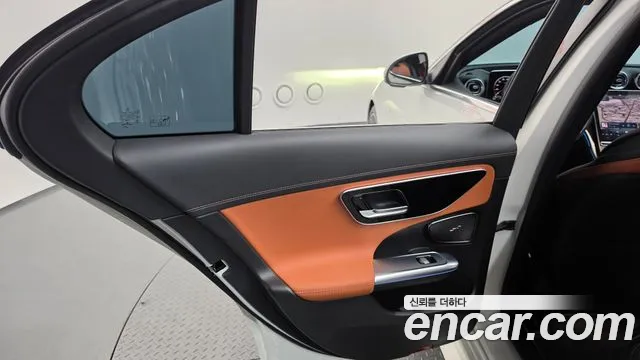 Mercedes-Benz C-Class — Фото автомобиля 17