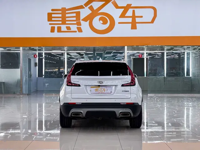 Cadillac XT4 — Фото автомобиля 25