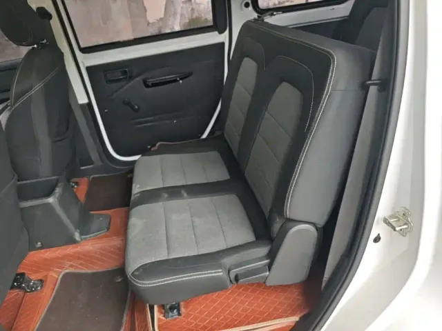 Wuling Hongguang Plus — Фото автомобиля 16