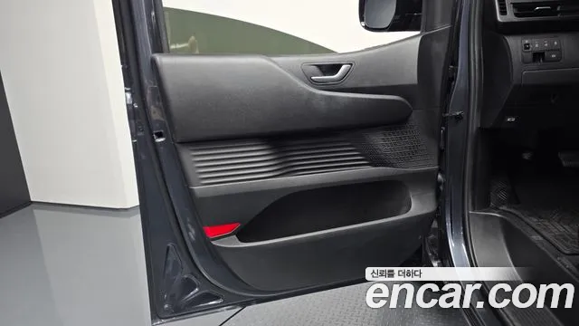 Hyundai Staria — Фото автомобиля 23