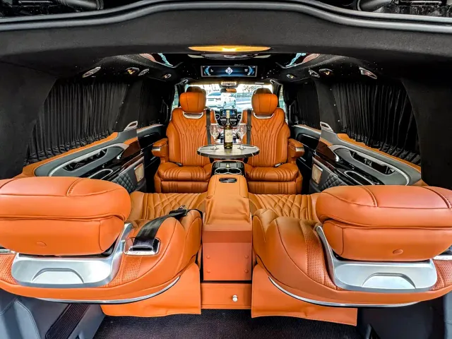 Yasheng Auto Yasheng V-Class — Фото автомобиля 28