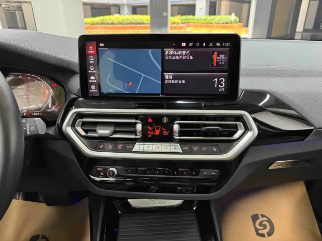 BMW X3 — Фото автомобиля 19