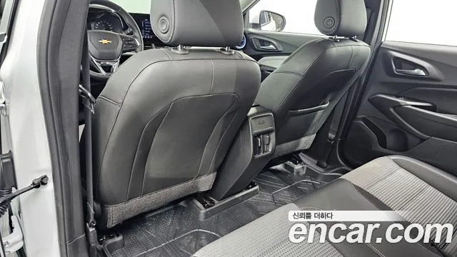ChevroletGMDaewoo Trax Trax Кроссовер — Фото автомобиля 27