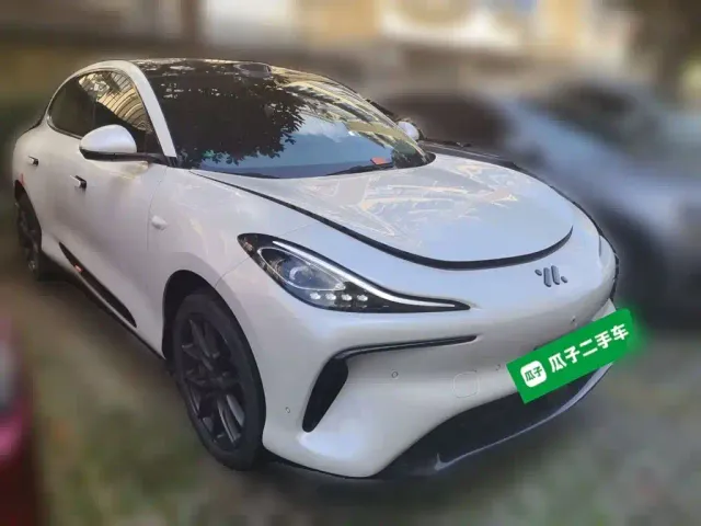 IM Motors LS6 — Фото автомобиля 3