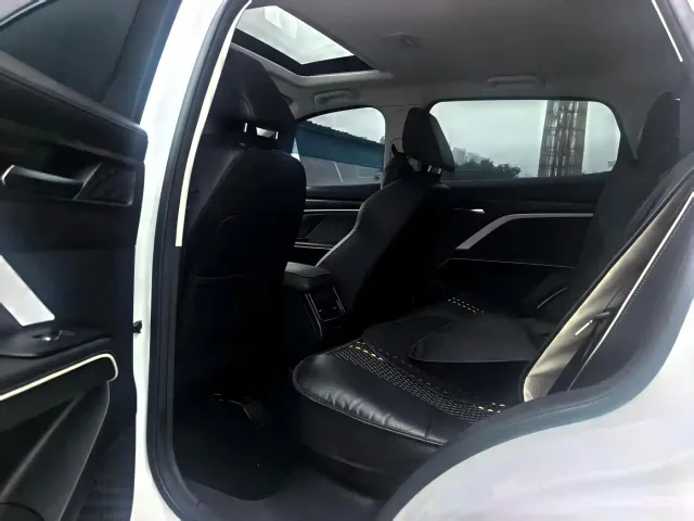 Haval H6 — Фото автомобиля 9