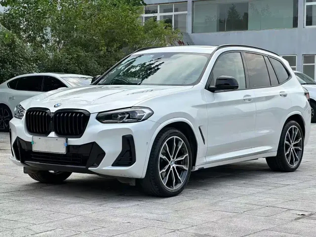 Фотография автомобиля — BMW X3