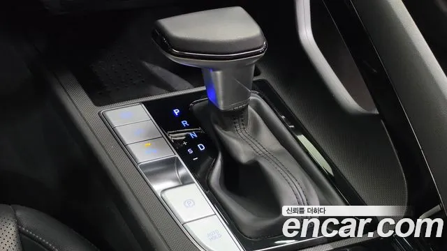 Hyundai Avante CN7 — Фото автомобиля 9