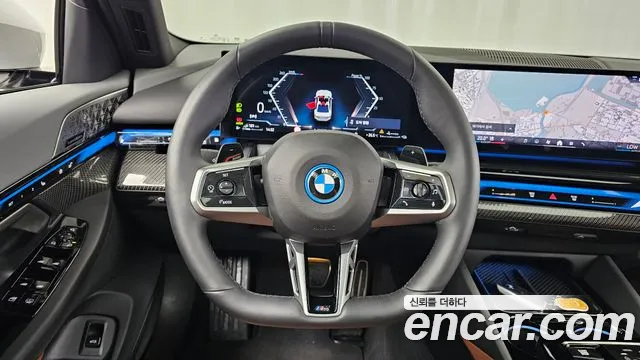 BMW 5 Series G60 — Фото автомобиля 13