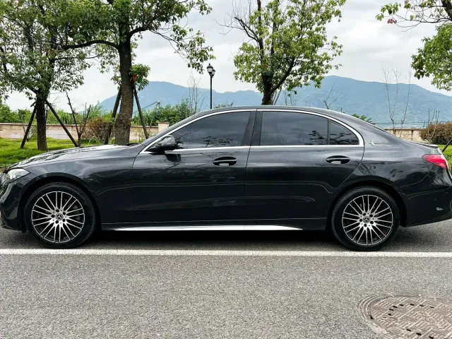Mercedes-Benz C-Class — Фото автомобиля 3
