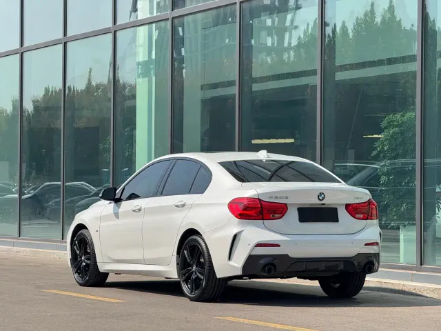 BMW BMW 1 Series 2021 125i M Sport Black Night Edition — Фото автомобиля 20