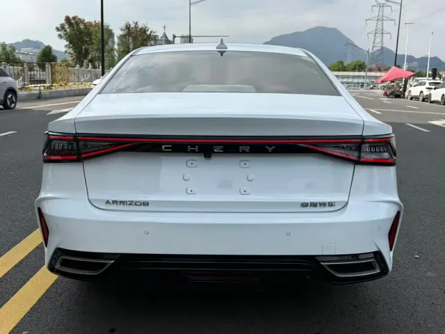 Chery Arrizo 8 — Фото автомобиля 13