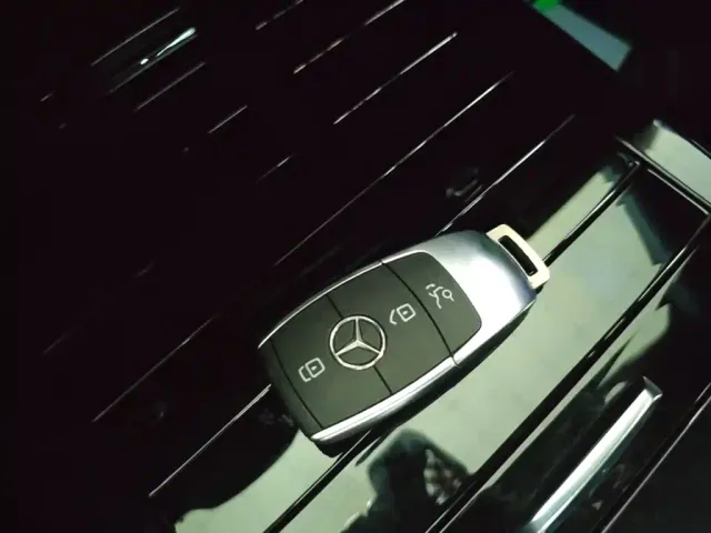 Mercedes-Benz A-Class — Фото автомобиля 8