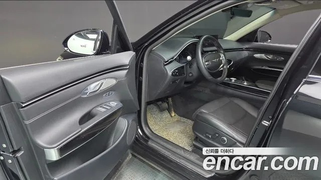 Genesis GV70 2.2 Дизель AWD — Фото автомобиля 9