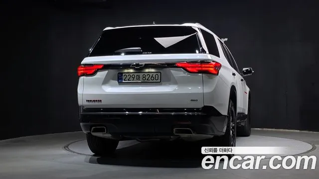 Chevrolet Traverse — Фото автомобиля 4