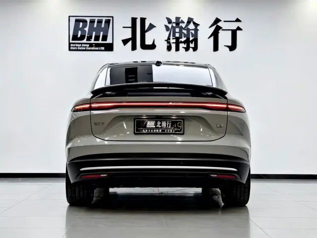 Nio EC6 — Фото автомобиля 5