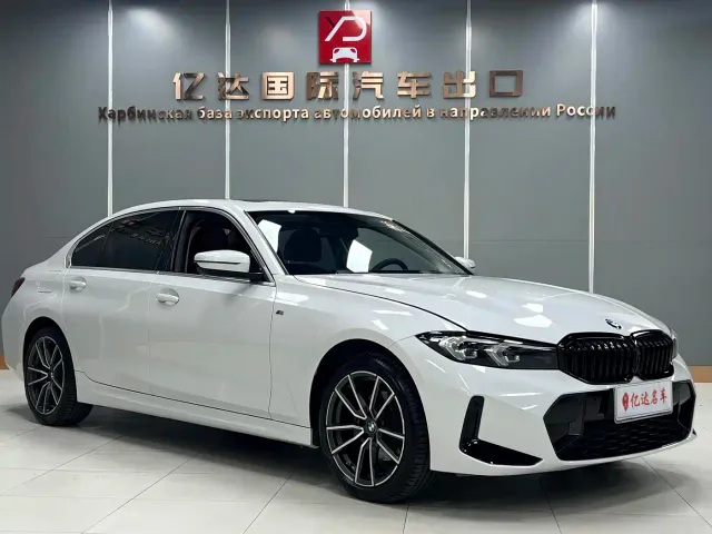 BMW 3 Series — Фото автомобиля 3